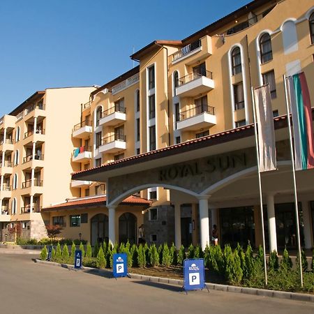 PMG Royal Sun Apartments Pantai Sunny Bagian luar foto