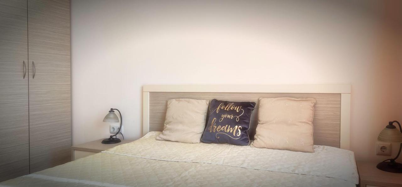 PMG Royal Sun Apartments Pantai Sunny Bagian luar foto