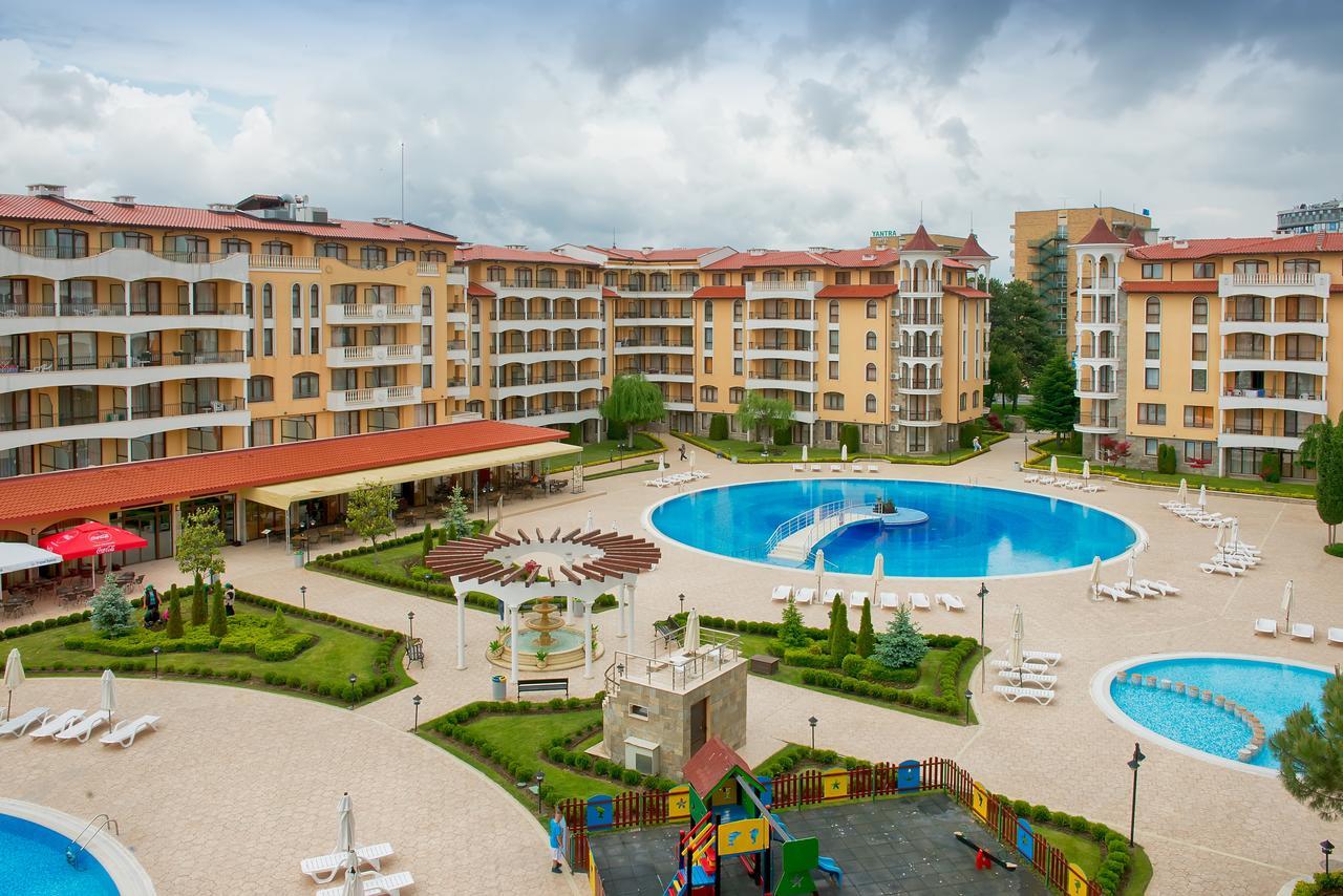 PMG Royal Sun Apartments Pantai Sunny Bagian luar foto